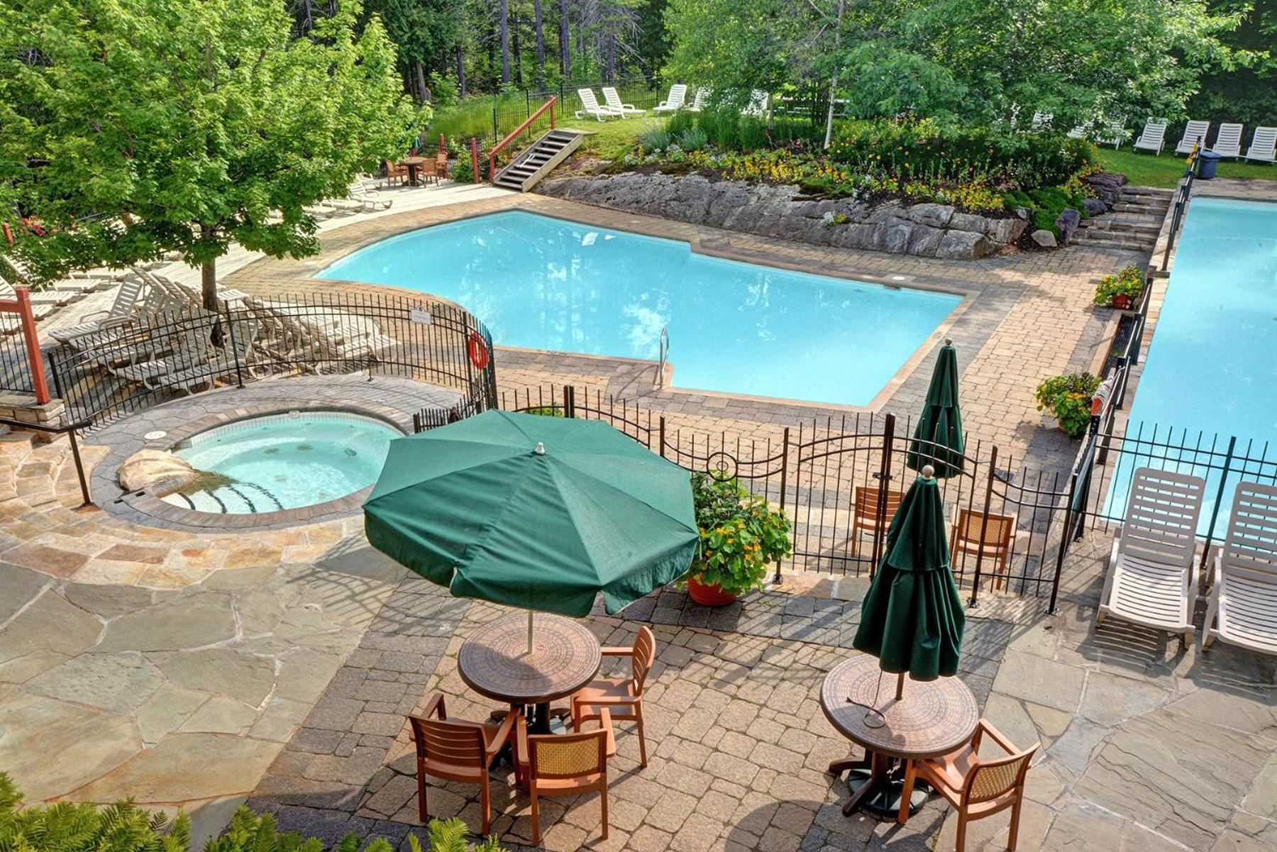 Апартаменти Tremblant Prestige - Les Eaux 207-2 Мон-Трамблан Екстер'єр фото